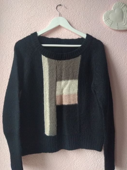 Czarny sweter prostokąty M/L