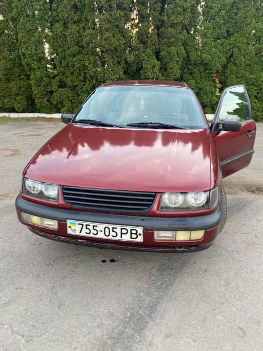 Авто VW пассат б4