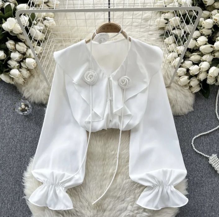 Жіноча блуза з комірцем