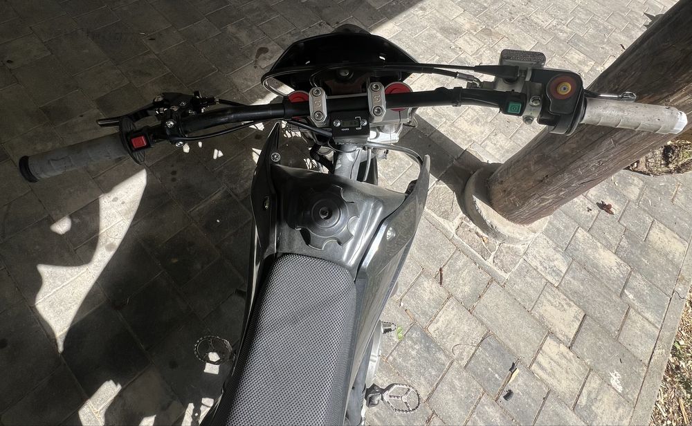Продам пітбайк Kovi Pit 150. Мотоцикл у хорошому стані, повністю на ходу