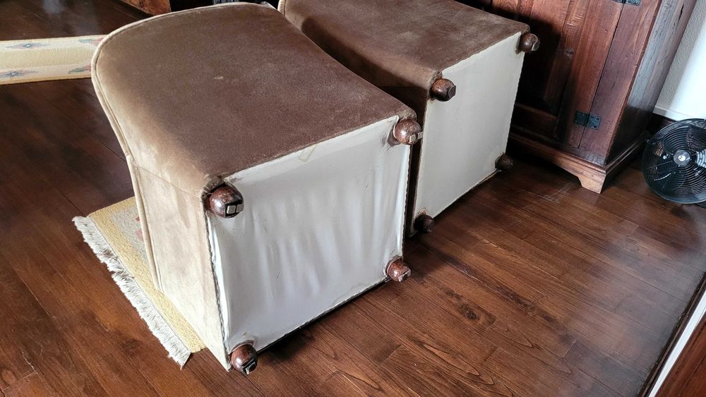 2 Sofás individuais como novos