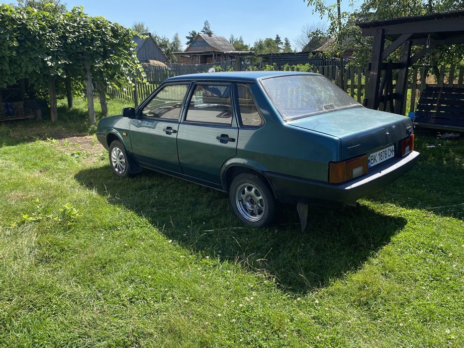Авто ВАЗ 21099 продам
