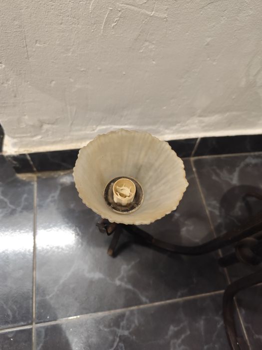Candeeiro de tecto antigo