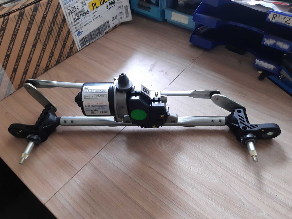 Mechanizm wycieraczek FIAT BRAVO 2007 - 2009