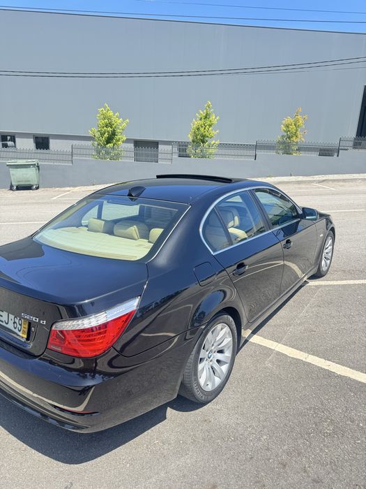 BMW 520D - 5 portas