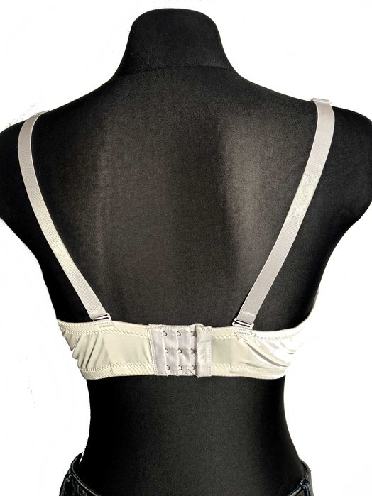 Piękny gładki biustonosz stanik 3 haftki r. 80D