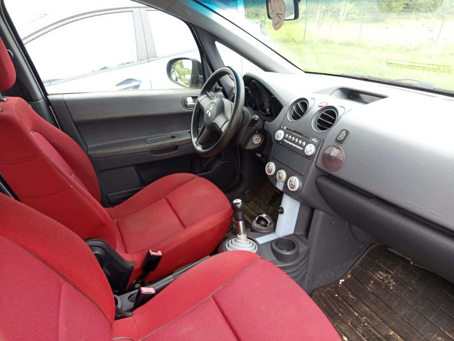 Mitsubishi Colt VI