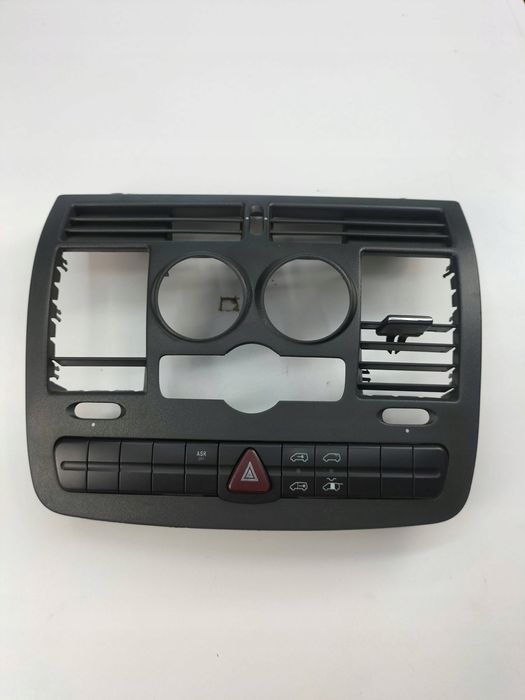 element deski rozdzielczej mercedes-benz vito viano w639