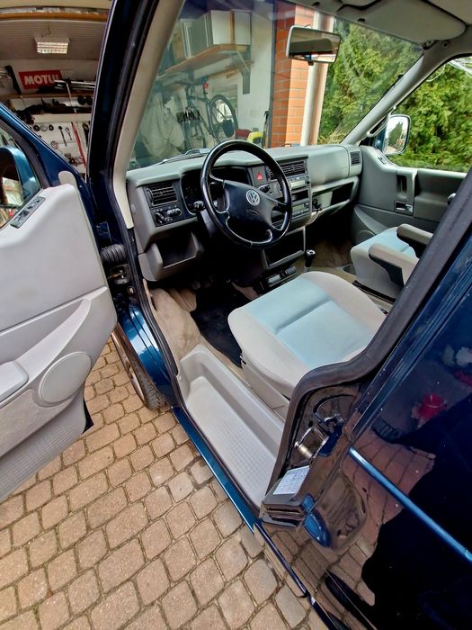 VW T4 Multivan Generation 180ps AXG