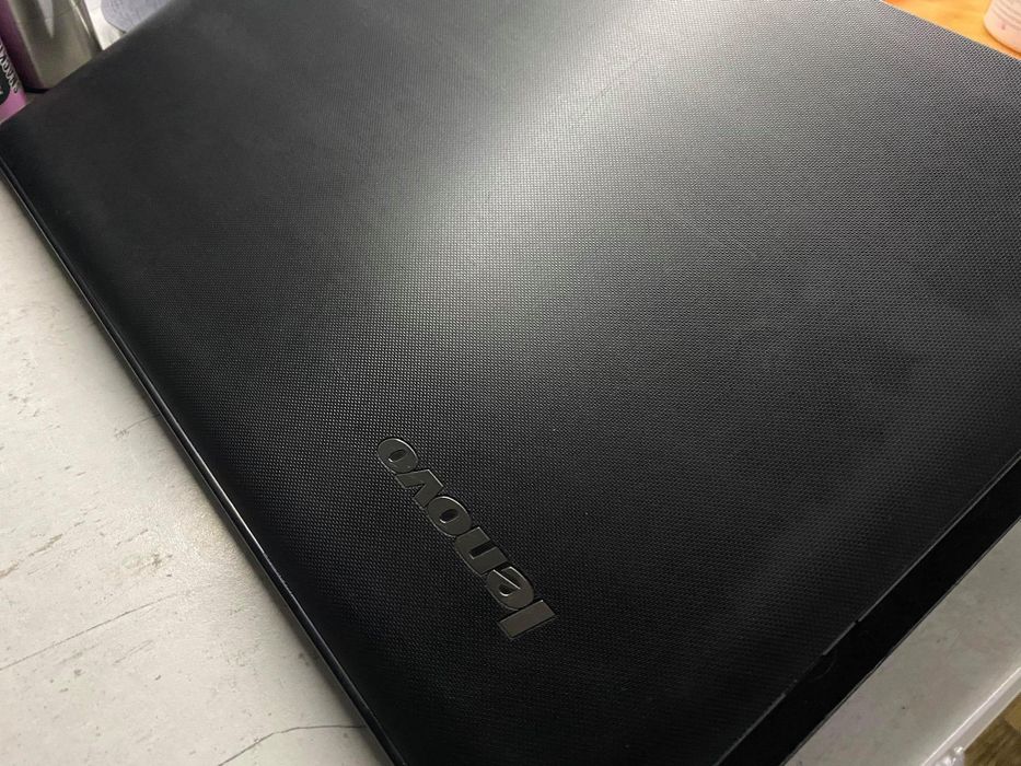 Fajny Laptop Lenovo ( ZAMIANA )