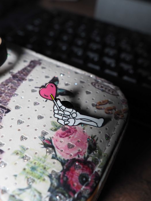 Przypinka/Pin/Broszka do ubrań, plecaka lub torby