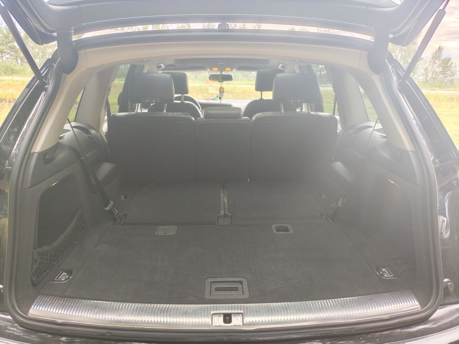 Audi Q7 premium + 3.0 tdi