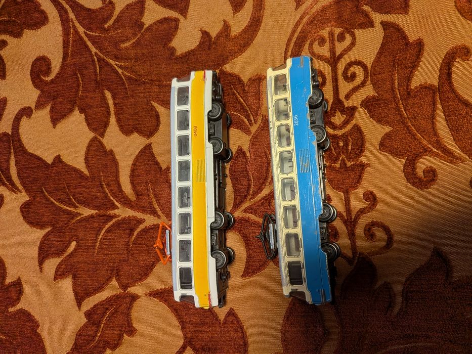 Продам транспорт  тролейбус, трамвай , метро, автобус кран, ексковатор