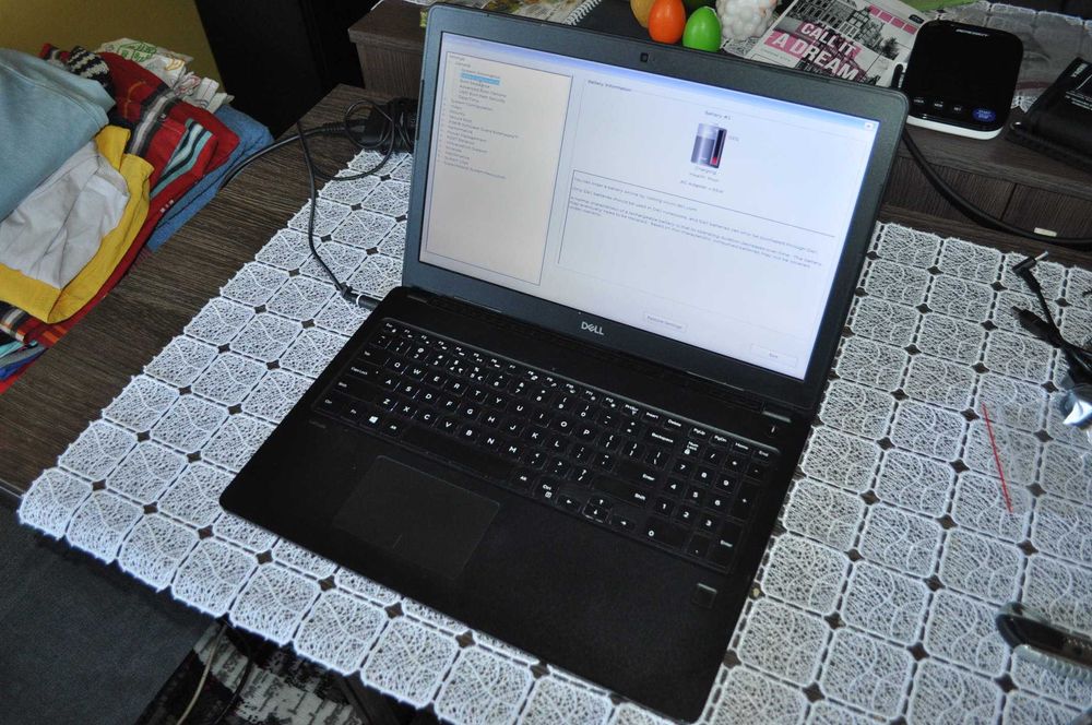 Laptop Dell Latitude 3580 Intel Core i5-7200U 8GB RAM 256GB SSD Windows 11