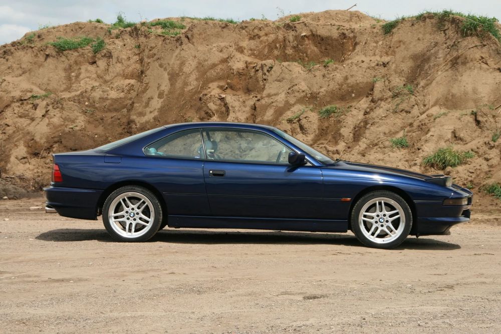 BMW Seria 8 BMW 850i e31