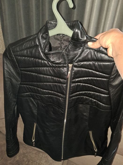 Шкіряна косуха-куртка розмір 42-44