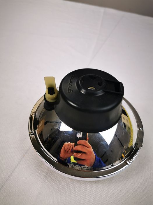 Przednia lampa wkład H4 SATURNUS Nowa uniwersalna