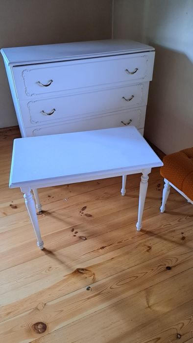 Komplet   sypialnia   , łóżko   komoda krzesła  kolor biały