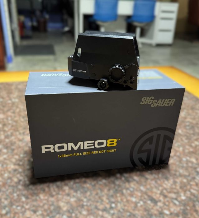 Прицел коллиматорный Sig Sauer ROMEO8H