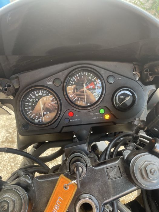 —-Honda cbr 600 ——