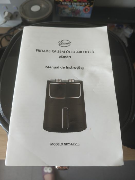 Fritadeira sem óleo eSmart 5L com manual