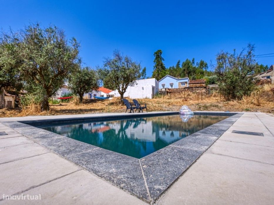 Moradia T4 com Piscina, Terreno e Charme Rural | Envendos - Mação