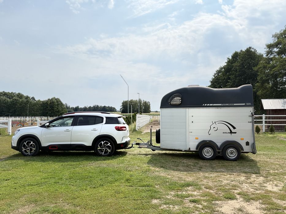 Przyczepa konna Cheval Liberte Gold Pullman Aluminium do przewozu koni.