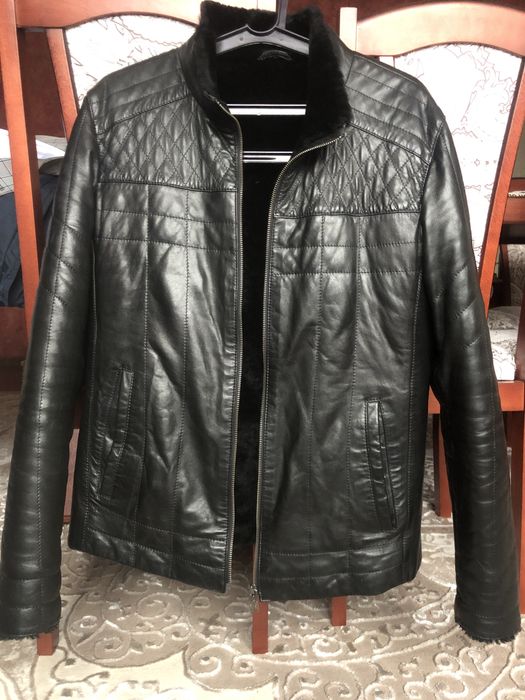 Шкіряна куртка.