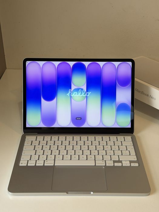 Apple MacBook Neo 512GB (Silver) | Garantia até Maio | Na Caixa completo (Como novo)