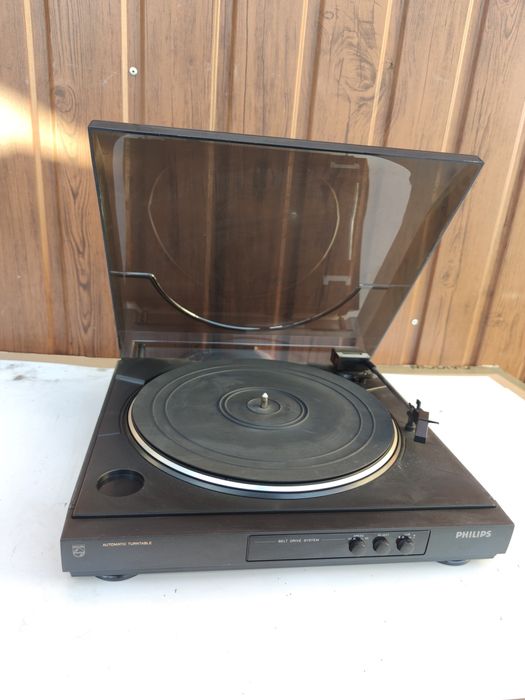 Philips AK 591 gramofon vintage belt drive 90s