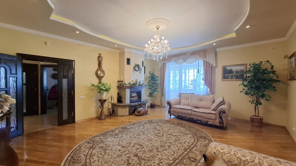 4 Кімната Квартира В Дрогобичі