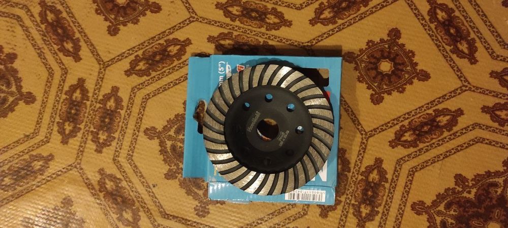 Чашка для шлифовки пола, кирпича, бетона.