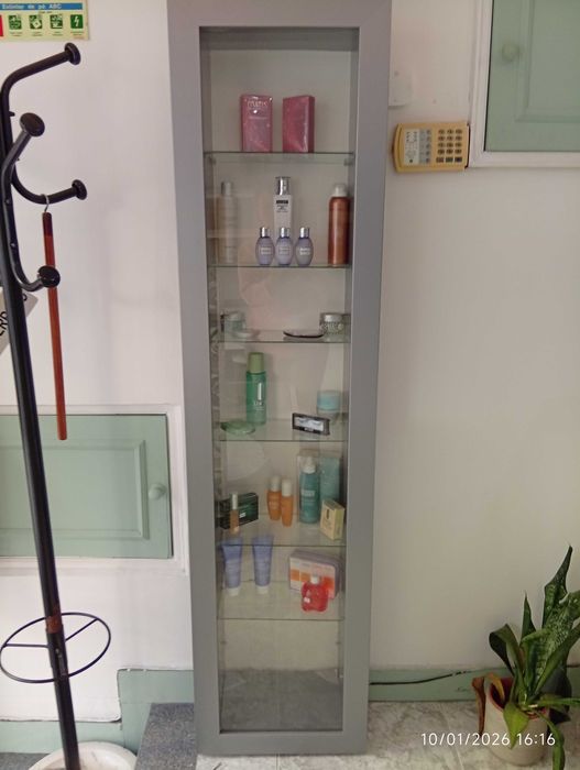 VITRINES e EXPOSITORES