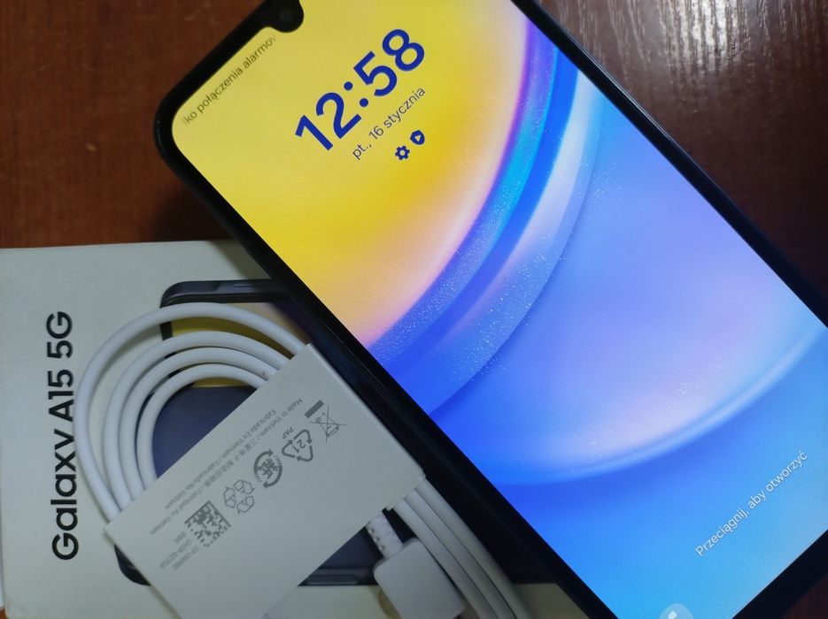(205/26)telefon Samsung Galaxy A15 5G  4/128GB