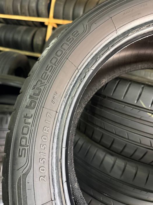 R17 205/50 Dunlop Sport blu Response