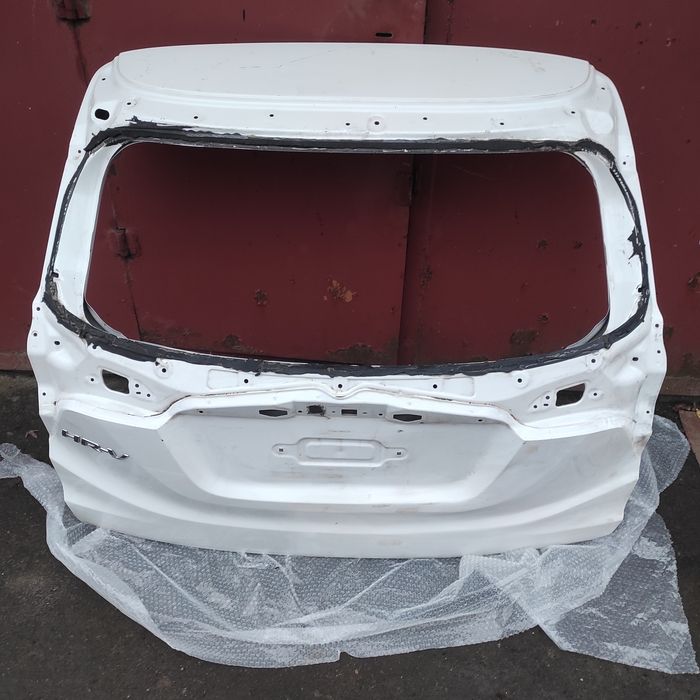 Ляда, задня кришка honda hr-v 15-22