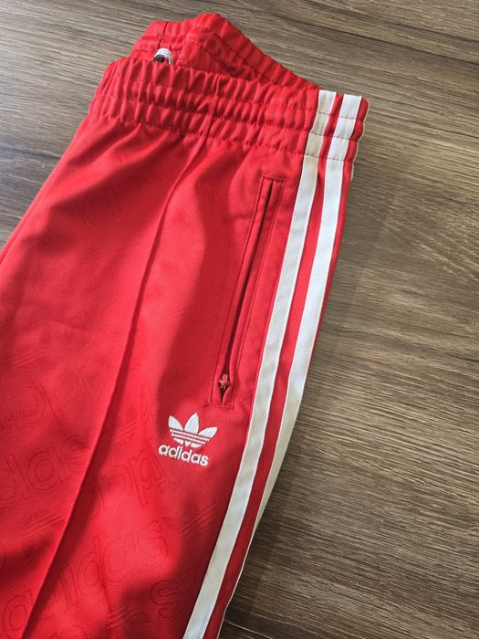 Spodnie dresowe dresy adidas XS 34 jak nowe czerwone