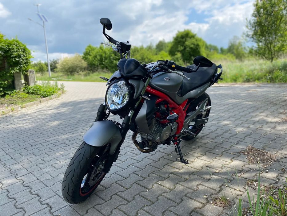 Suzuki