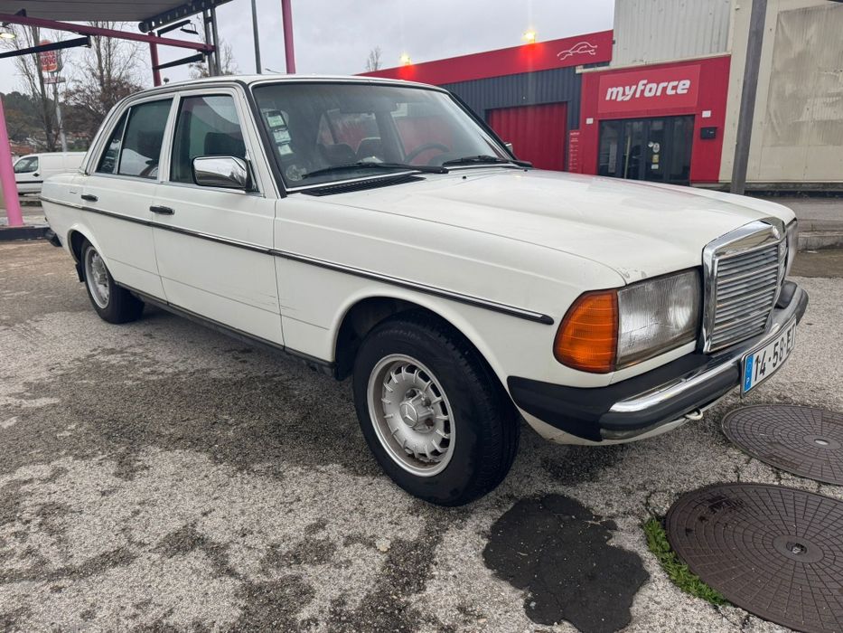 Mercedes 300D (3000)