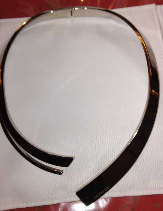 Colar Calvin Klein em aço