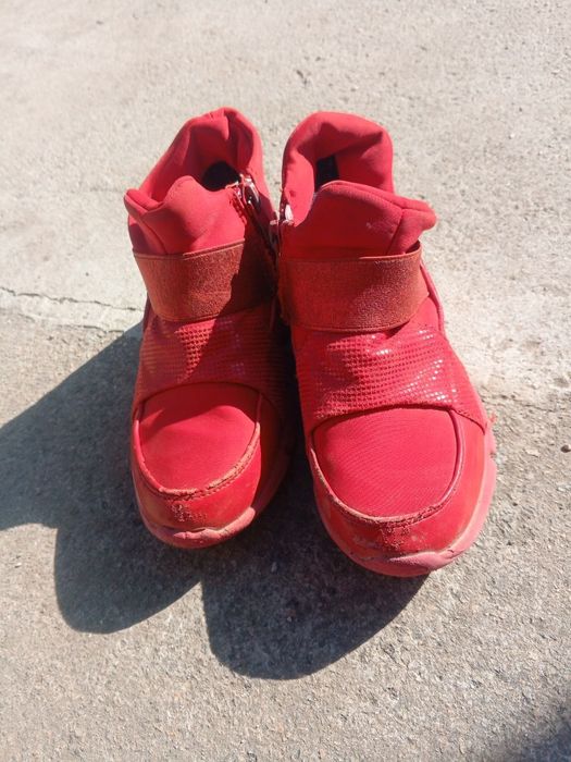 Ботіночки для дівчинки