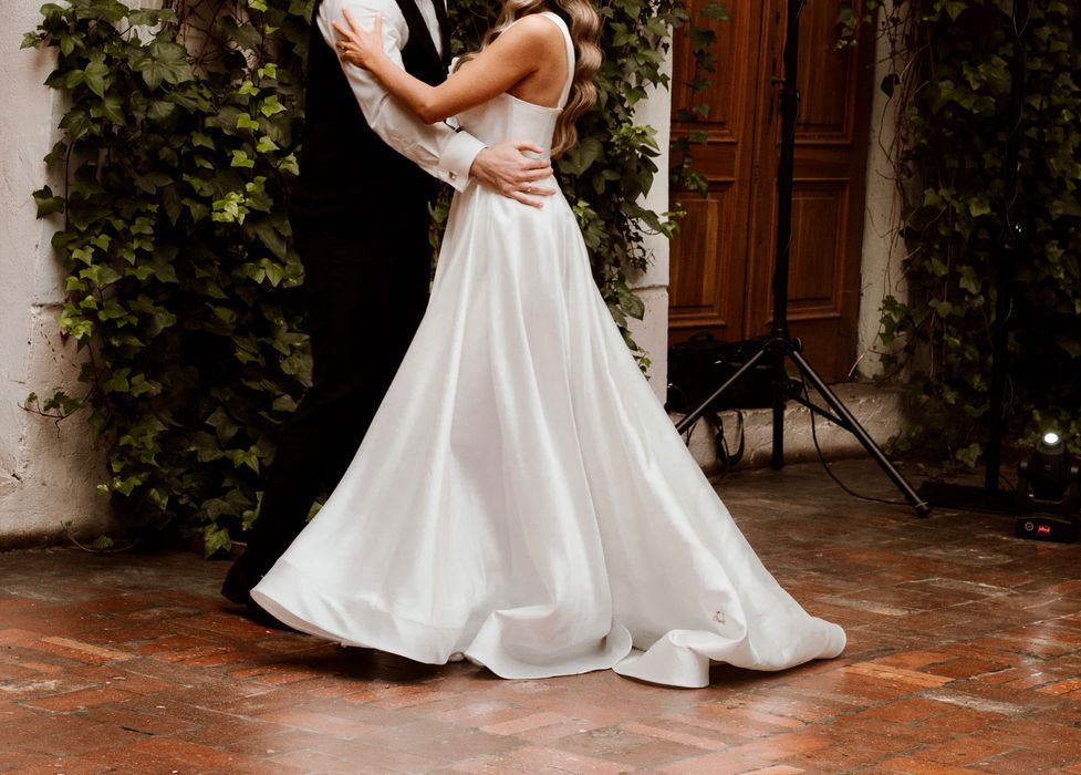 Suknia Ślubna Klasyczna