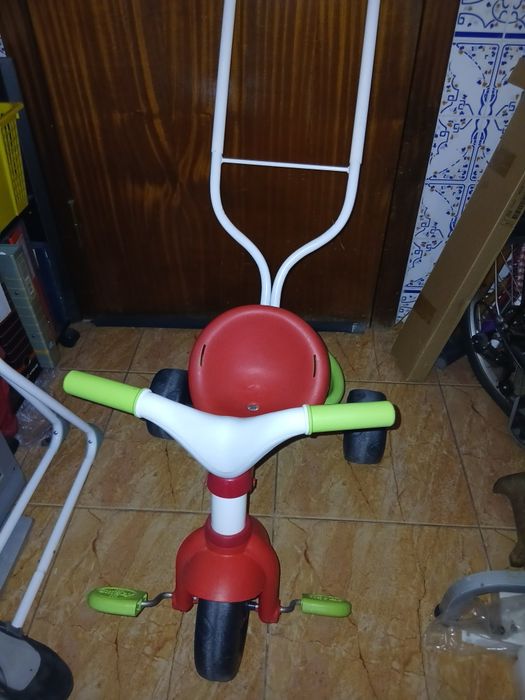 Bicicletas  e triciclos bebés e crianças