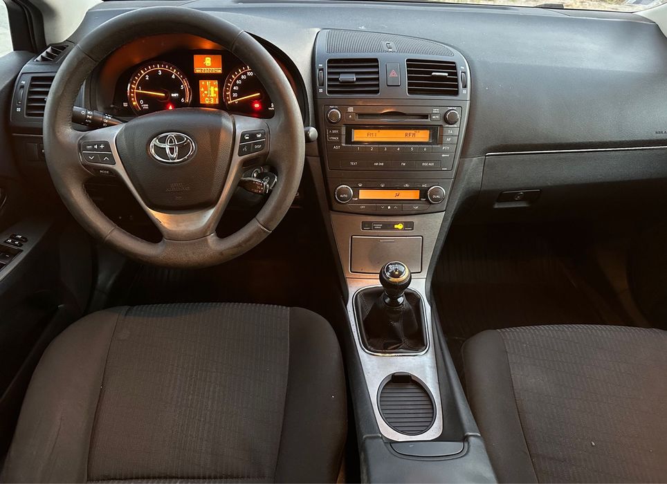 Toyota Avensis 2.0 d4d 2010