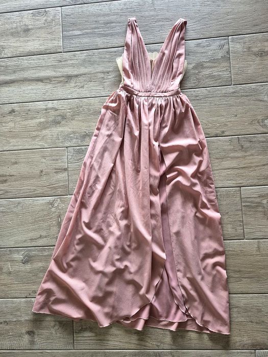 Sukienka Lou Luna pudrowy róż elegancka maxi