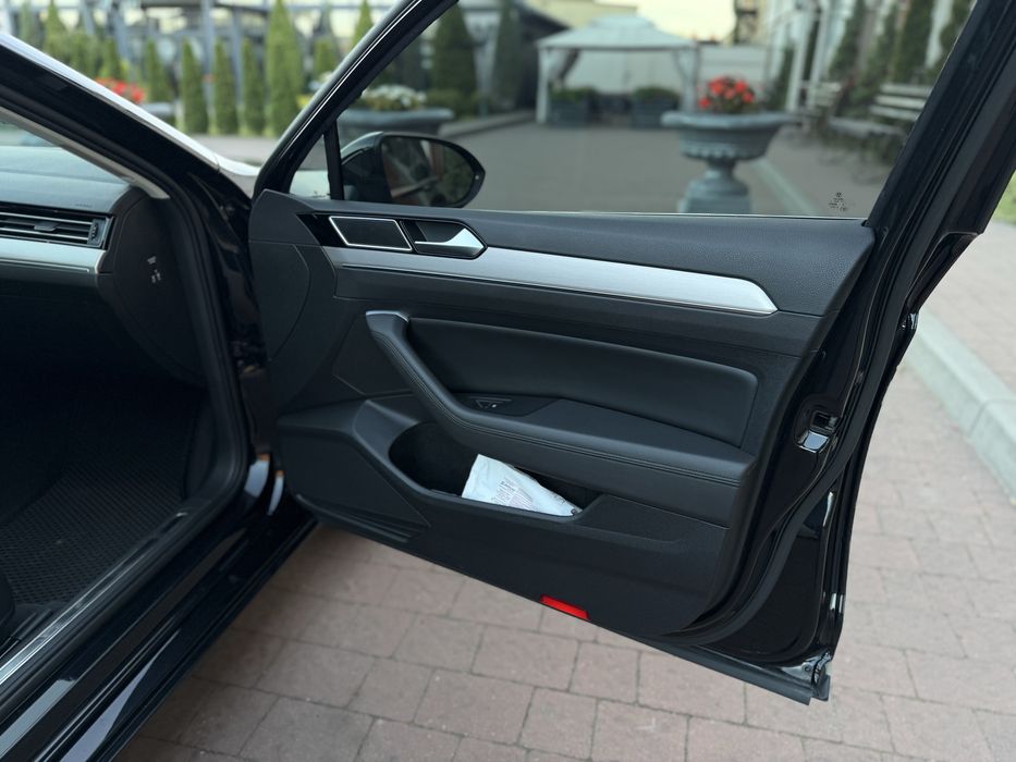 Passat B8 2.0TDI 190 к.с. Автомат DSG Універсал
