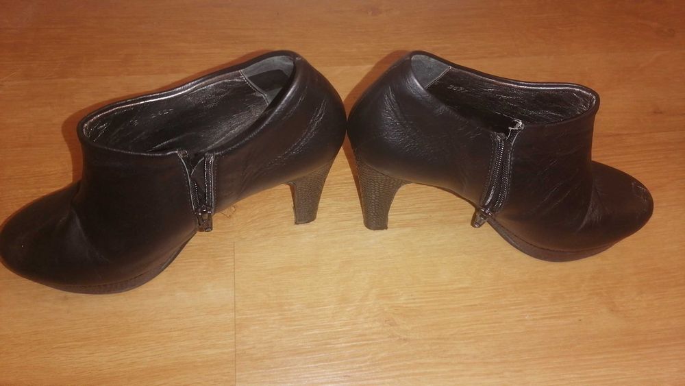 Botas pretas - 38
