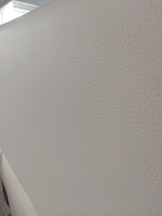 Cama Casal com Arrumação + Cabeceira 3,10m por 1,60 altura + 2 Mesinhas de Cabeceira | Excelente Estado