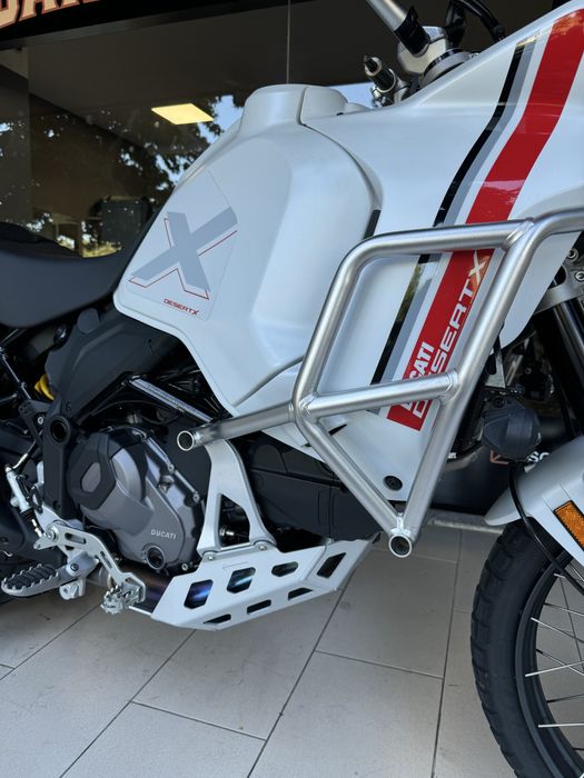 Ducati Desertx muitos extras