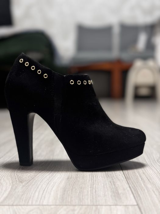 Жіночі туфлі / ботильйони New Look, нові